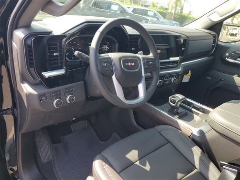 New 2026 GMC Sierra 1500 SLT w/ SLT Premium Plus Package image 10