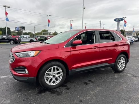 Used 2024 Ford Edge SEL w/ Convenience Package AWD/4WD image 3