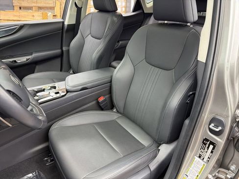 Used 2025 Lexus NX 350 AWD w/ Premium Package image 20