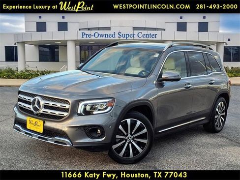 Used 2023 Mercedes-Benz GLB 250 image 1