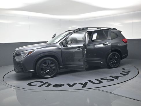 Used 2024 Subaru Ascent Onyx Edition AWD/4WD image 23