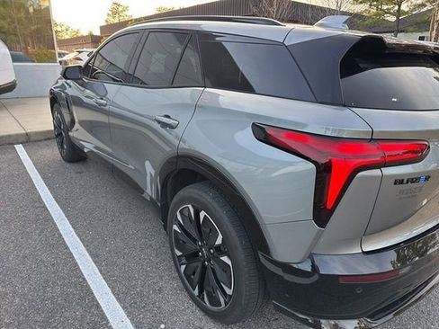 Used 2024 Chevrolet Blazer EV RS image 4