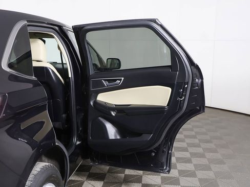 Used 2022 Ford Edge SEL w/ Convenience Package AWD/4WD image 21