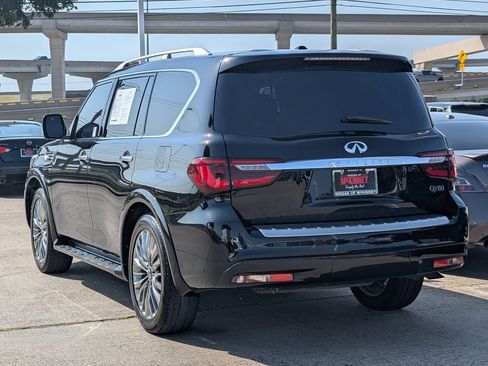Used 2018 INFINITI QX80 2WD w/ Driver Assistance Package image 4