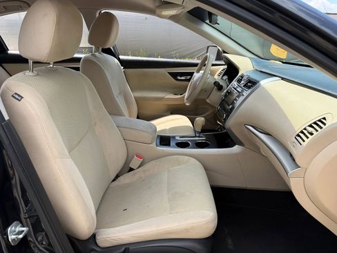 Used 2015 Nissan Altima 2.5 S w/ Sport Value Package FWD image 18