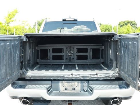 Used 2022 RAM 1500 Limited AWD/4WD image 10