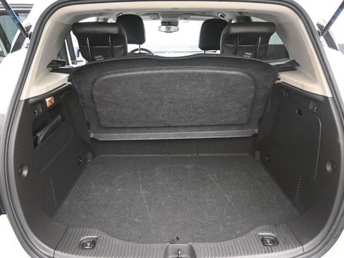 Used 2018 Buick Encore Preferred FWD image 2