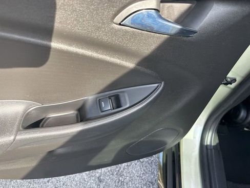 Used 2017 Chevrolet Volt Premier w/ Driver Confidence II Package image 30