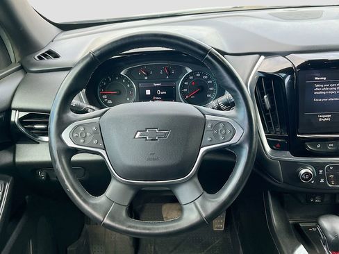 Used 2023 Chevrolet Traverse RS AWD/4WD image 11