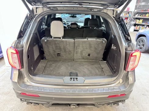 Used 2020 Ford Explorer ST w/ ST Street Pack image 25