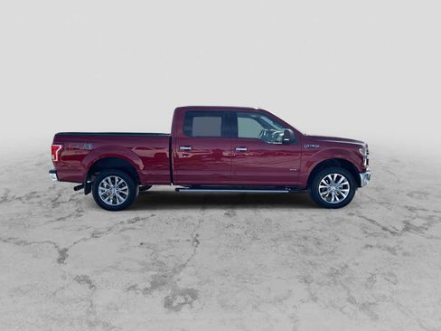 Used 2016 Ford F150 XLT w/ Equipment Group 302A Luxury image 9