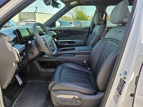 New 2027 Kia Telluride SX Prestige X-Pro image 17