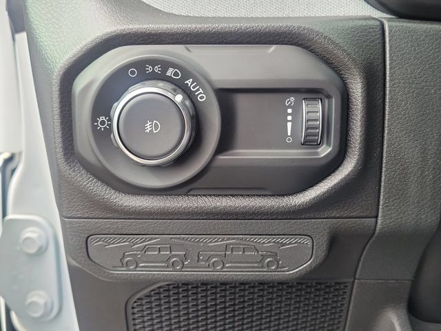 Used 2024 Jeep Wrangler Unlimited Sport AWD/4WD image 15