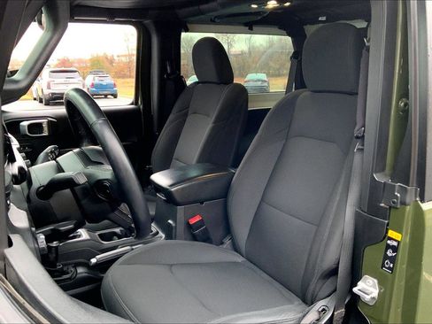 Used 2021 Jeep Wrangler Willys image 20