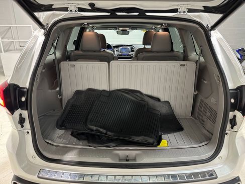 Used 2019 Toyota Highlander Limited image 8