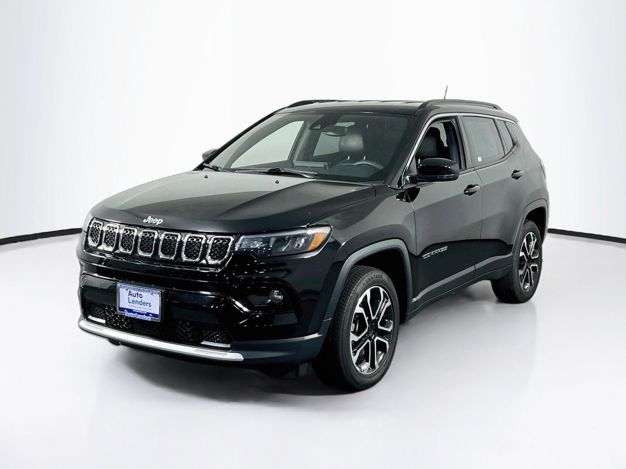 Used 2023 Jeep Compass Limited AWD/4WD image 1
