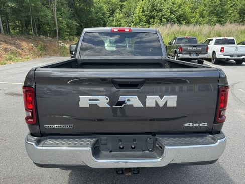 Used 2026 RAM 2500 Big Horn AWD/4WD image 6