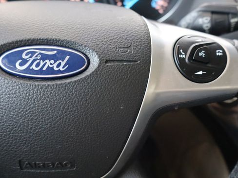 Used 2015 Ford Escape Titanium image 28