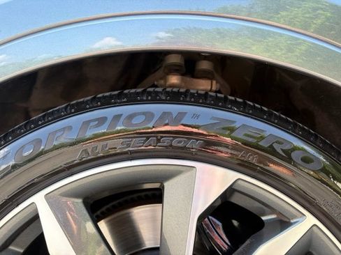 Used 2024 Audi SQ7 Prestige AWD/4WD image 13
