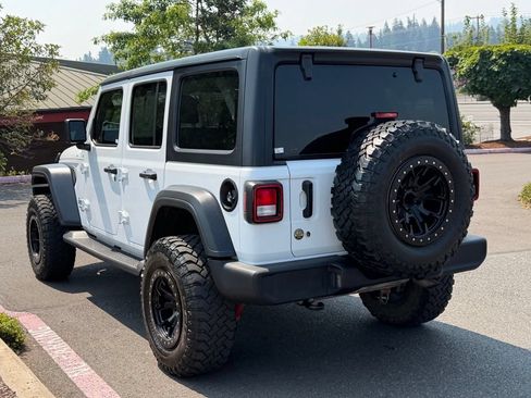 Used 2020 Jeep Wrangler Unlimited Sport S AWD/4WD image 5