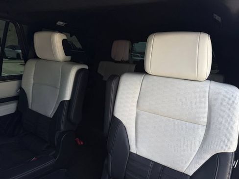 Used 2024 Toyota Sequoia Capstone AWD/4WD image 30