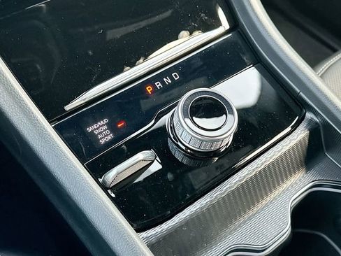 New 2026 Jeep Grand Cherokee Limited image 12