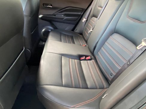 Used 2020 Nissan Kicks SR w/ SR Premium Package image 38