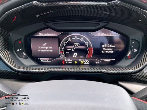 Used 2023 Lamborghini Urus Performante AWD/4WD image 18