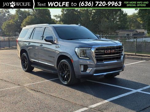 Used 2021 GMC Yukon SLT image 1