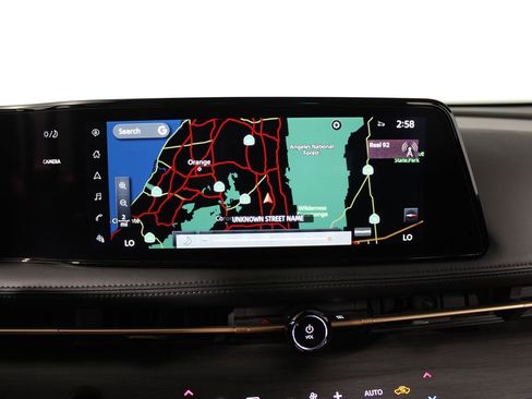 Used 2024 Nissan Ariya FWD image 8