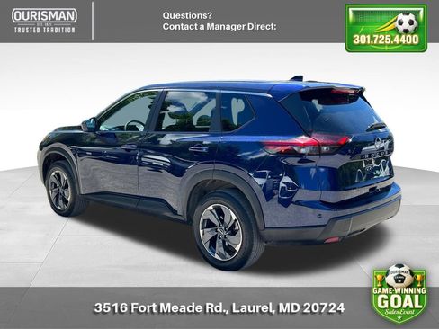 Used 2025 Nissan Rogue SV FWD image 4