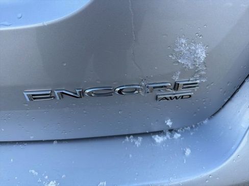 Used 2022 Buick Encore Preferred w/ Safety Package image 8