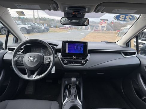 Used 2023 Toyota Corolla LE image 36