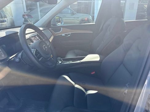 Used 2024 Volvo XC90 B6 Plus AWD/4WD image 2