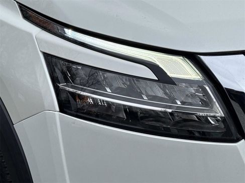 Certified 2022 Nissan Pathfinder SL w/ SL Premium Package image 29