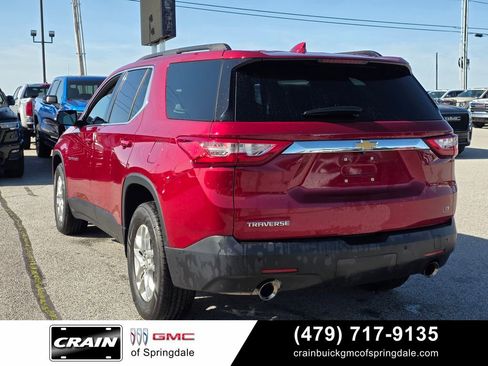 Used 2020 Chevrolet Traverse LT FWD image 5