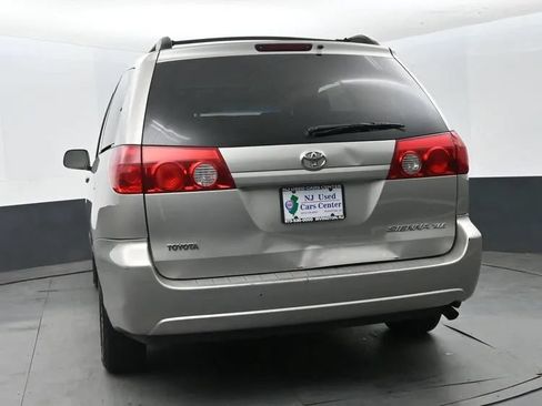 Used 2006 Toyota Sienna FWD image 8