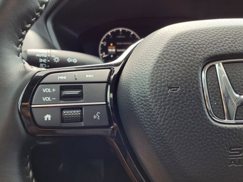 Used 2026 Honda HR-V EX-L image 19