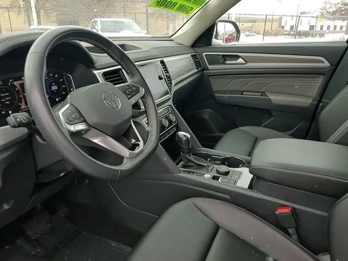Used 2023 Volkswagen Atlas SEL image 9