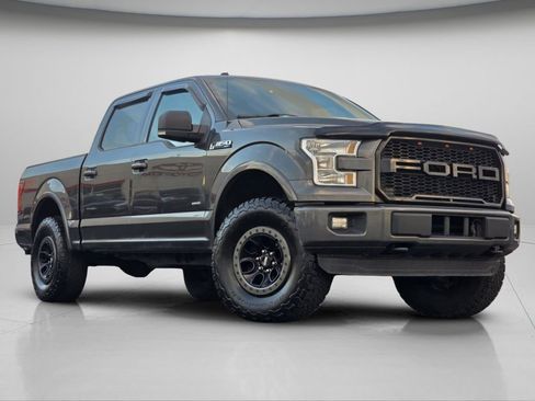 Used 2016 Ford F150 XLT w/ Equipment Group 302A Luxury image 2