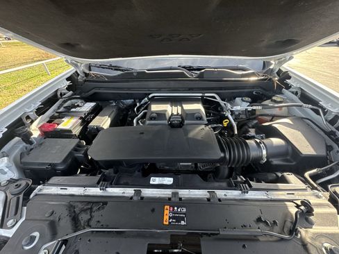 Used 2023 Chevrolet Colorado Trail Boss w/ Technology Package image 26