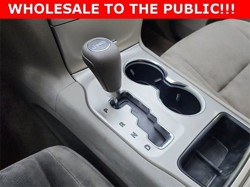 Used 2011 Jeep Grand Cherokee Laredo w/ Trailer Tow Group image 26