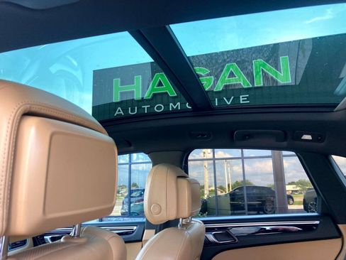 Used 2018 Porsche Macan S AWD/4WD image 25