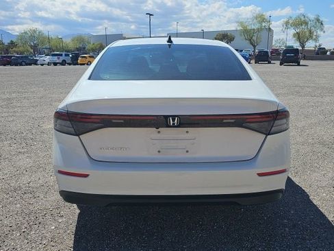 Used 2025 Honda Accord SE image 5
