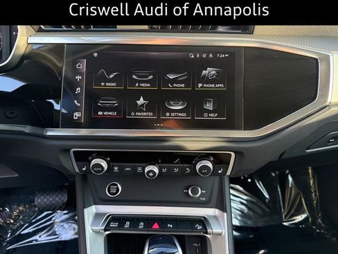 Used 2025 Audi Q3 2.0T Premium Plus w/ Premium Plus Package AWD/4WD image 18