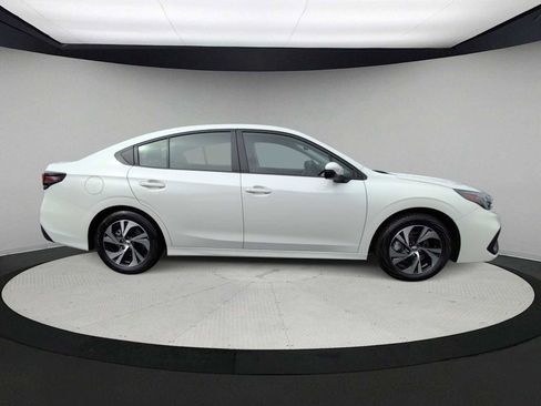 Used 2025 Subaru Legacy Premium image 9