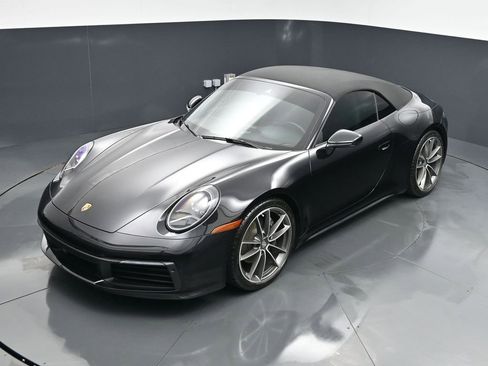 Certified 2024 Porsche 911 Carrera RWD image 12