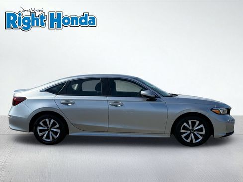 Used 2025 Honda Civic LX image 9