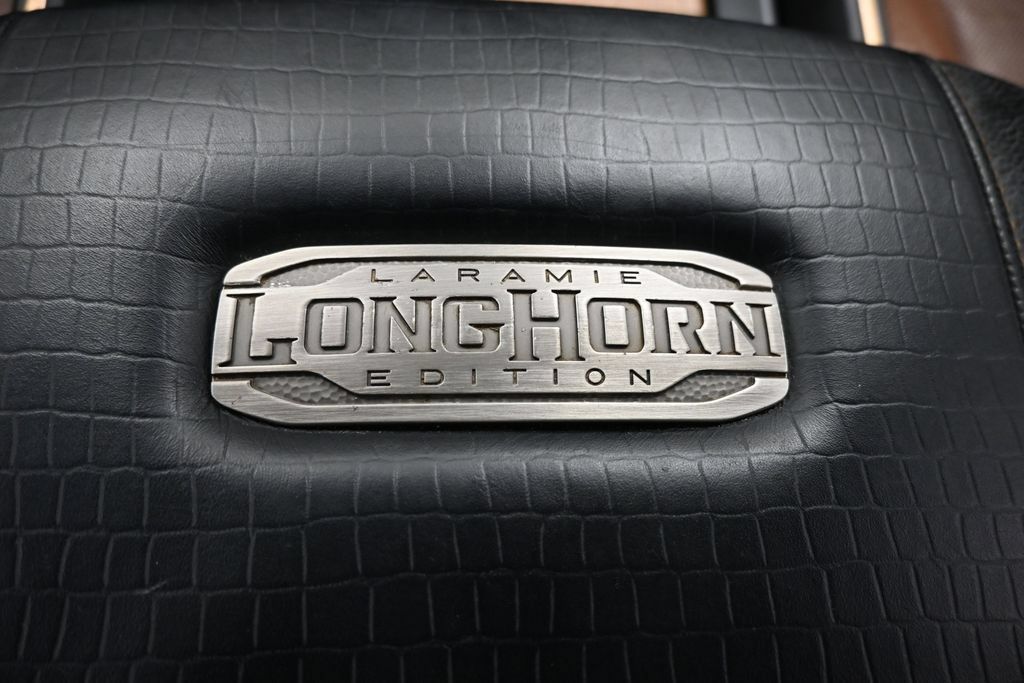 Used 2019 RAM 1500 Limited AWD/4WD image 4