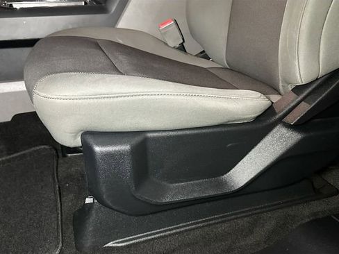 Used 2018 Ford F150 XL w/ Equipment Group 101A Mid image 16